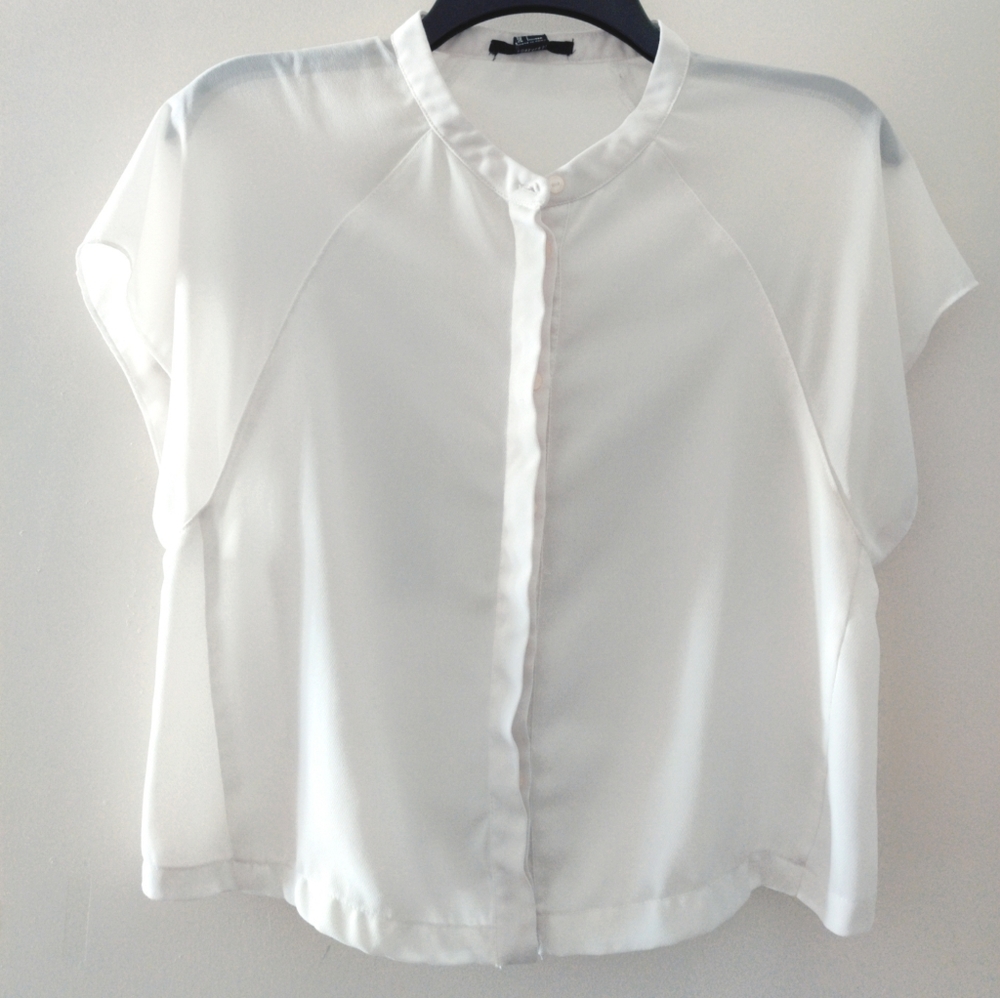 Forever 21 White Button Down Blouse Large